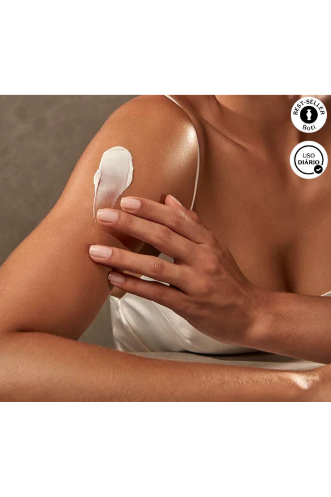 Creme-Corporal-Hidratante-Acetinado-Lily-250g