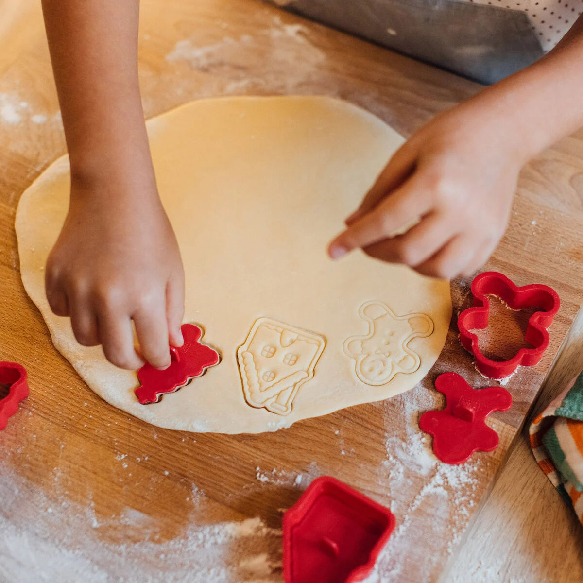 Legami_Conjunto_de_5_Formas_de_Bolachas_Cookie_Time