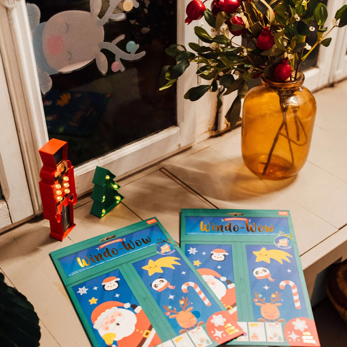 Legami_Conjunto_de_70_Autocolantes_Estáticos_para_Janela_Windo_Wow